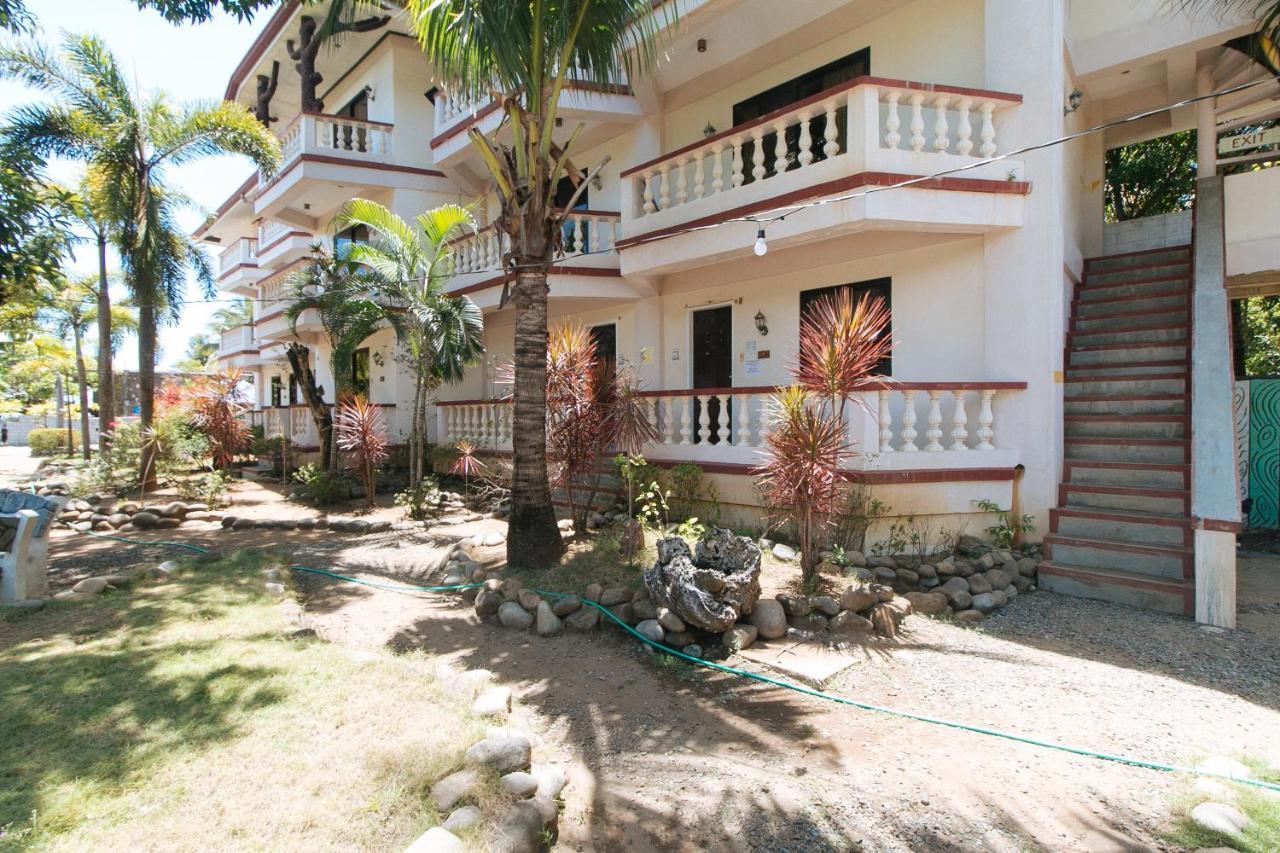 Reddoorz @ Seasun Beach Resort And Hotel Zambales Santa Cruz  Exterior foto